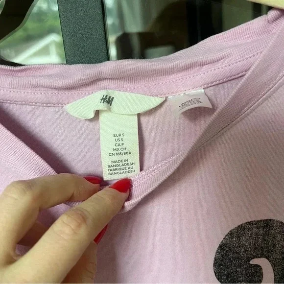 Pink Floyd band tee short sleeve oversized H&M pink graphic tshirt top UO - Picture 3 of 7